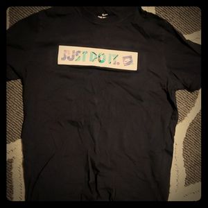 Nike tee (tropical) just do it